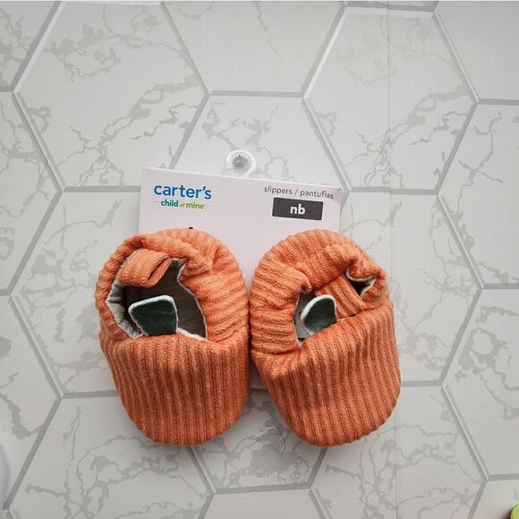 Nwt Unisex Boy or Girl Halloween Clothes Bundle,  Size NB - Picture 2 of 4